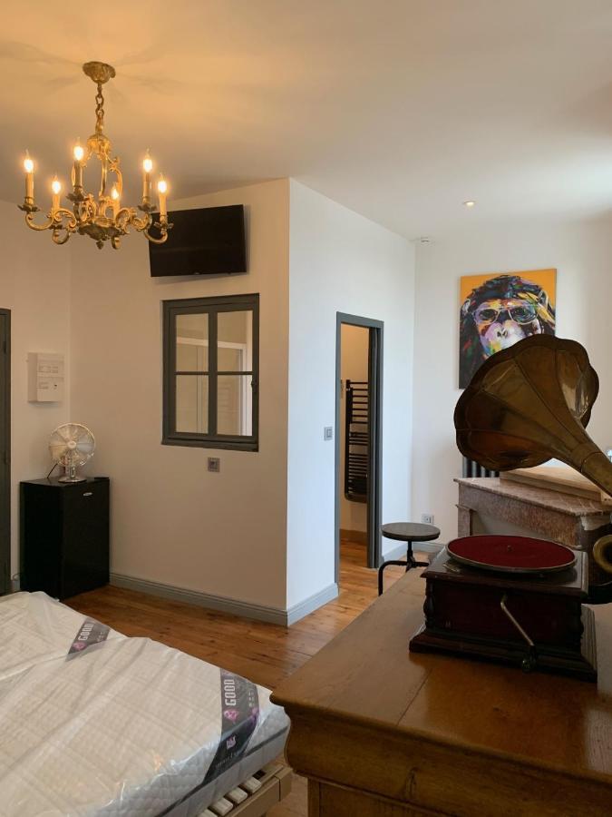 Chambre Balcon Pons Ngoại thất bức ảnh